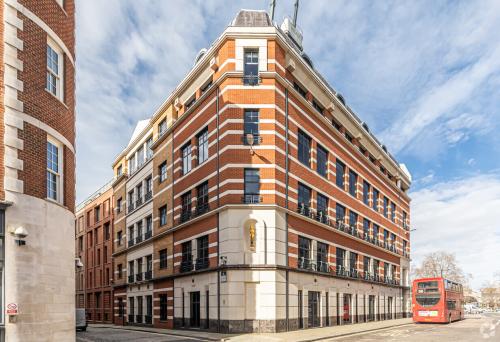 1 Giltspur Street, London, EC1A