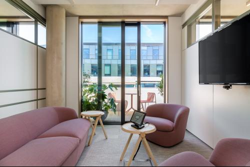 42 Berners Street, London, W1T