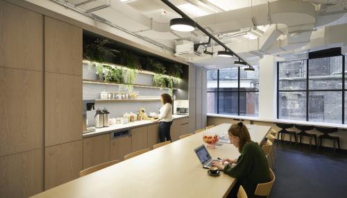 16-19 Eastcastle Street, London, W1W