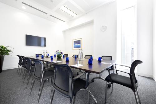 200 Aldersgate Street, London, EC1A