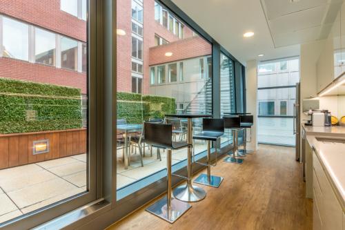 48 Dover Street, Mayfair, London, W1S