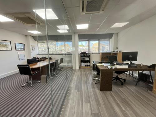 Unit 3, Hurlingham Business Park, Fulham, London, SW6