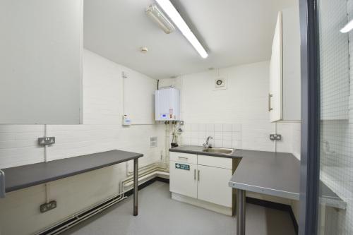 Roundthorn Industrial Estate, Ennis Close, Manchester, M23