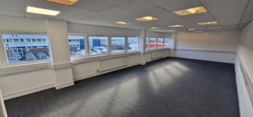 Unit D, Griffin Industrial Park, Brunel Road, Totton, SO40