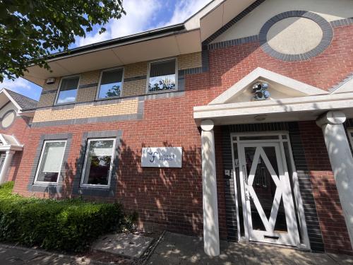 3 Midland Court, Central Park, Lutterworth, LE17