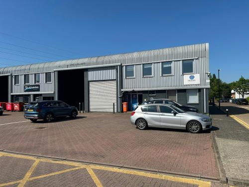 Unit 9, The Business Centre, Molly Millars Lane, Wokingham, RG41