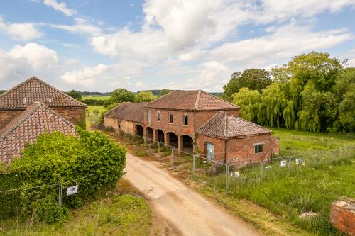 Castlethorpe Barns, Off Brigg Road, Brigg, Lincoln, DN20