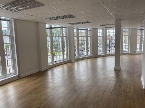 2A Crendon Street, High Wycombe, HP13