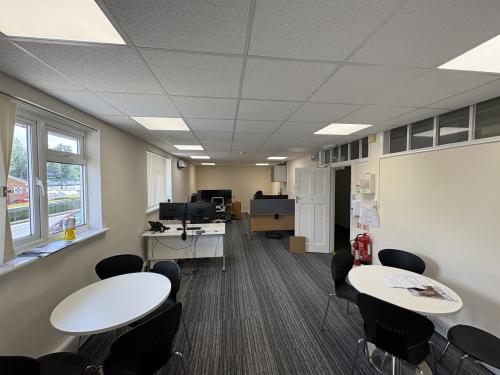 Suites 5, 6 & 8-10, Hobbs Industrial Estate, Eastbourne Road, Lingfield, RH7
