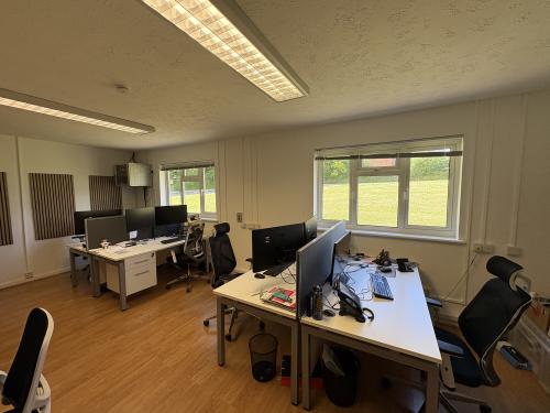 Suites 5, 6 & 8-10, Hobbs Industrial Estate, Eastbourne Road, Lingfield, RH7