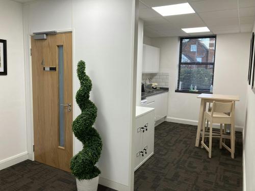 Suite 5 Knightway House, Park Street, Bagshot, GU19