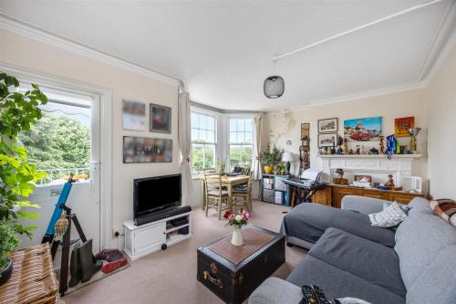 2 East Drive, Brighton, BN2
