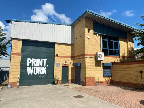 Unit 1 Angel Court, Burley Road, Leeds, LS3