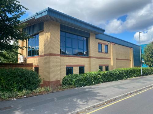 Unit 1 Angel Court, Burley Road, Leeds, LS3
