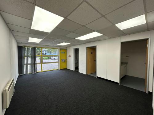 Unit 22 Ash, Ash Industrial Estate, Kembrey Park, Swindon, SN2