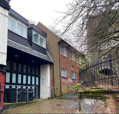 16 Charing Cross, Norwich, NR2