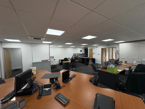 Unit 12 Phoenix Park, Stephenson Industrial Estate, Telford Way, Coalville, LE67