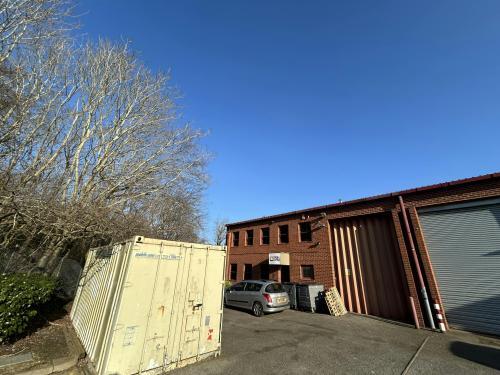 Unit 8, Albany Park Industrial Estate, Camberley / Frimley, GU16
