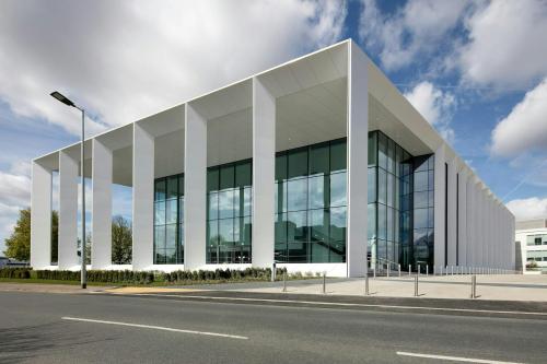Slough Trading Estate, 234 Bath Road, Slough, SL1