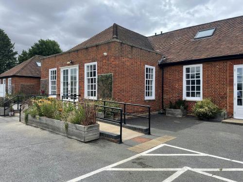 Duxford Business Park, Cambridge, CB22