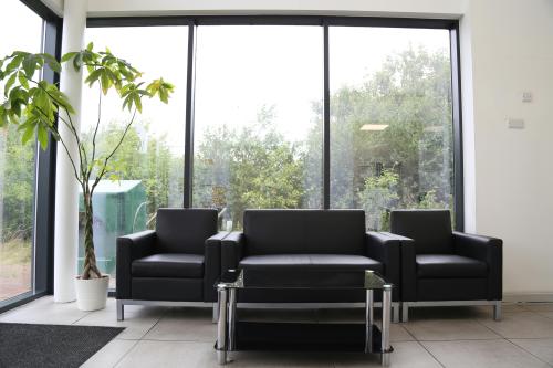 Unit 4, Total Park, Pontefract Lane, Leeds, LS9
