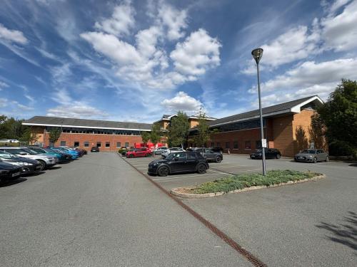 2 Midland Way, Barlborough, Chesterfield, S43