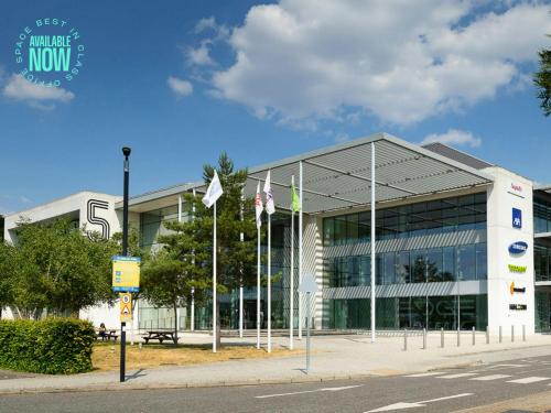 Building 5, The Heights, Wellington Way, Brooklands, Weybridge, KT13