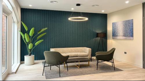 Liston Exchange, Cromwell Gardens, Marlow, SL7