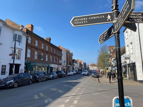 Liston Exchange, Cromwell Gardens, Marlow, SL7