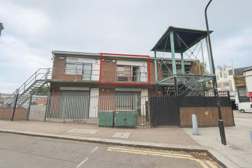 Unit 15, Acacia Business Centre, Howard Road, Leytonstone, London, E11