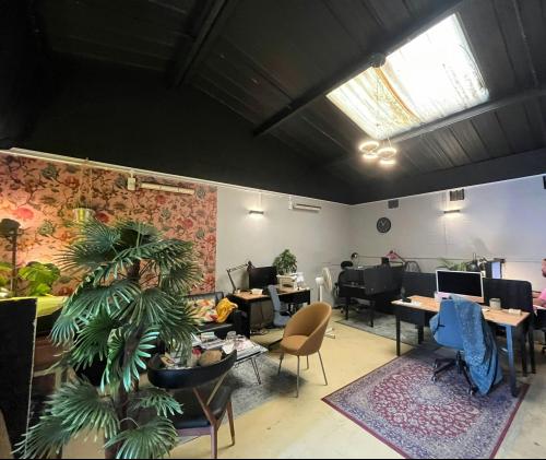 Unit 15, Acacia Business Centre, Howard Road, Leytonstone, London, E11
