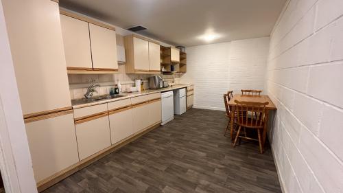 Manor Trading Estate, 3 Kelvin Road, South Benfleet, SS7