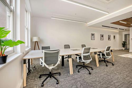 46 Gresham Street, City, London, EC2V