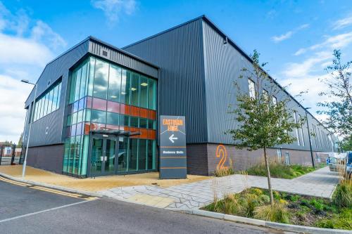Eastman Edge Business Park, Headstone Drive, Harrow, HA1