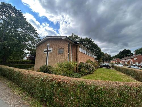 Barnfield Road, Northgate, Crawley, RH10