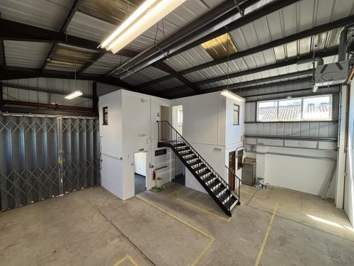 Rear Unit, Leigh Road, Chichester, PO19