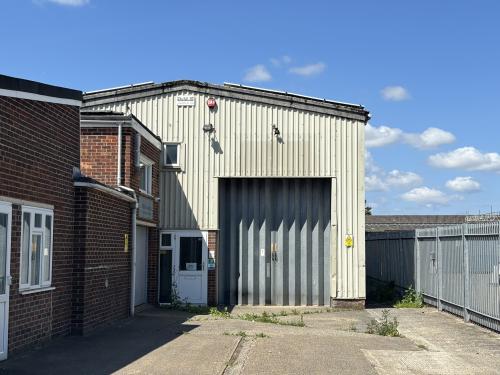 Rear Unit, Leigh Road, Chichester, PO19