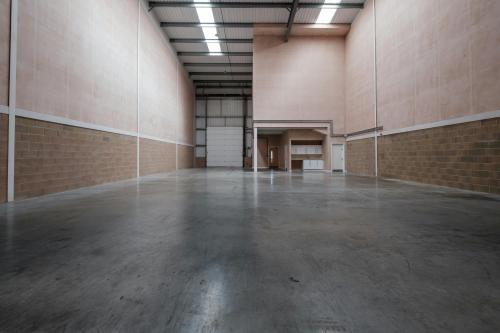 Long Crendon Industrial Estate, 7 Drakes Drive, Long Crendon, HP18