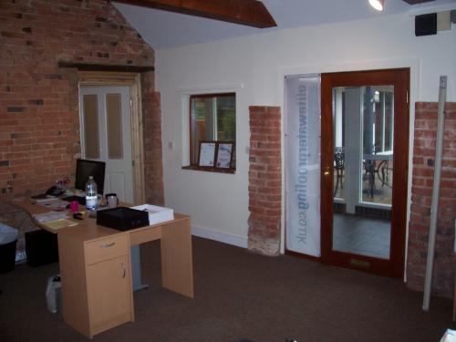 The Stables, Manor Business Park, East Drayton, Retford, DN22