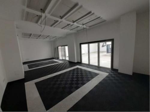 Unit 15b, Thamesview Business Park, Roscommon Way, Canvey Island, SS8