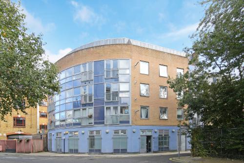 Raquel Court, 147 Snowsfields, Southwark, London, SE1