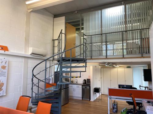 10 & 11 Crane Mews, 32 Gould Road, Twickenham, TW2