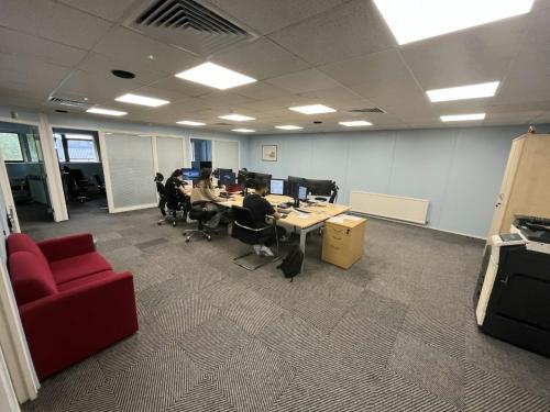 Unit 4, Metro Centre, Tolpits Lane, Watford, WD18