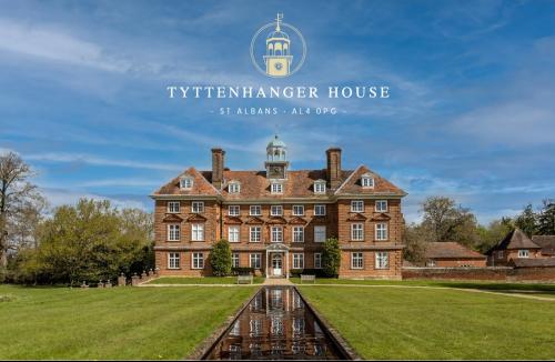 Tyttehanger House, Coursers Road, St Albans, AL4