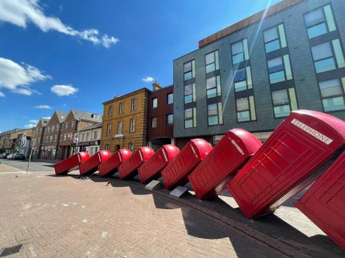 Kopshop, 6 Old London Road, Kingston upon Thames, KT2