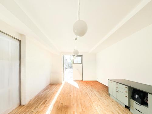 Unit 1, 225-227 Walmer Road, Notting Hill, London, W11