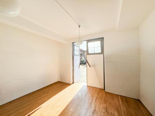 Unit 1, 225-227 Walmer Road, Notting Hill, London, W11