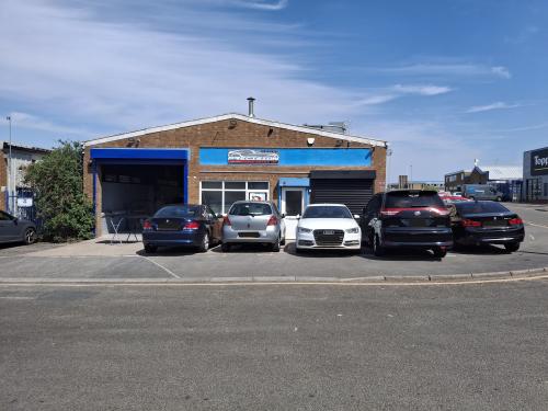 22 Highmeres Road, Leicester, LE4