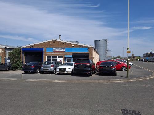 22 Highmeres Road, Leicester, LE4