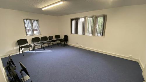 Unit 1 The Lodge, Dunchurch Trading Estate, London Road, Rugby, CV23